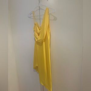Alice & Olivia yellow asymmetric Landon dress